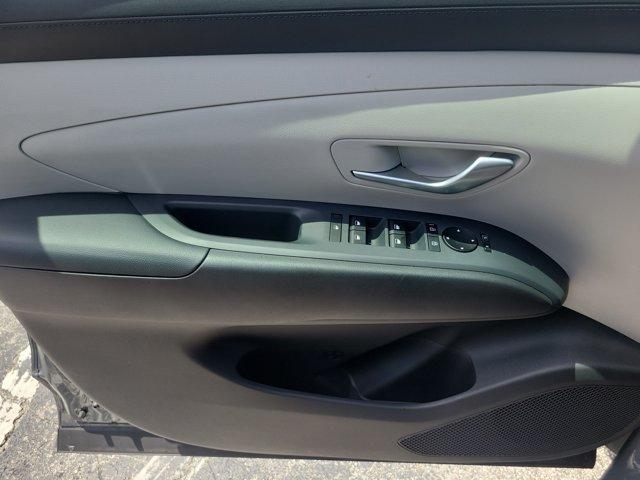 2025 Hyundai Tucson SE - Photo 31