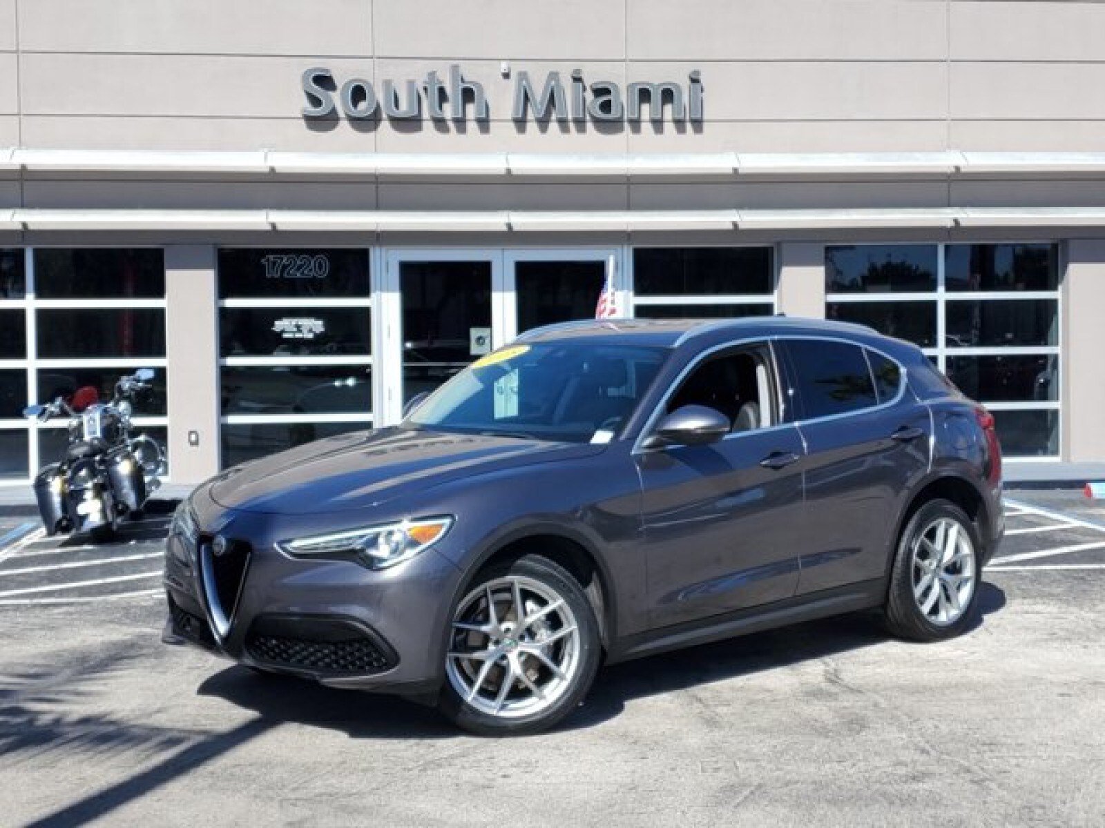 2018 Alfa Romeo Stelvio Ti photo 3