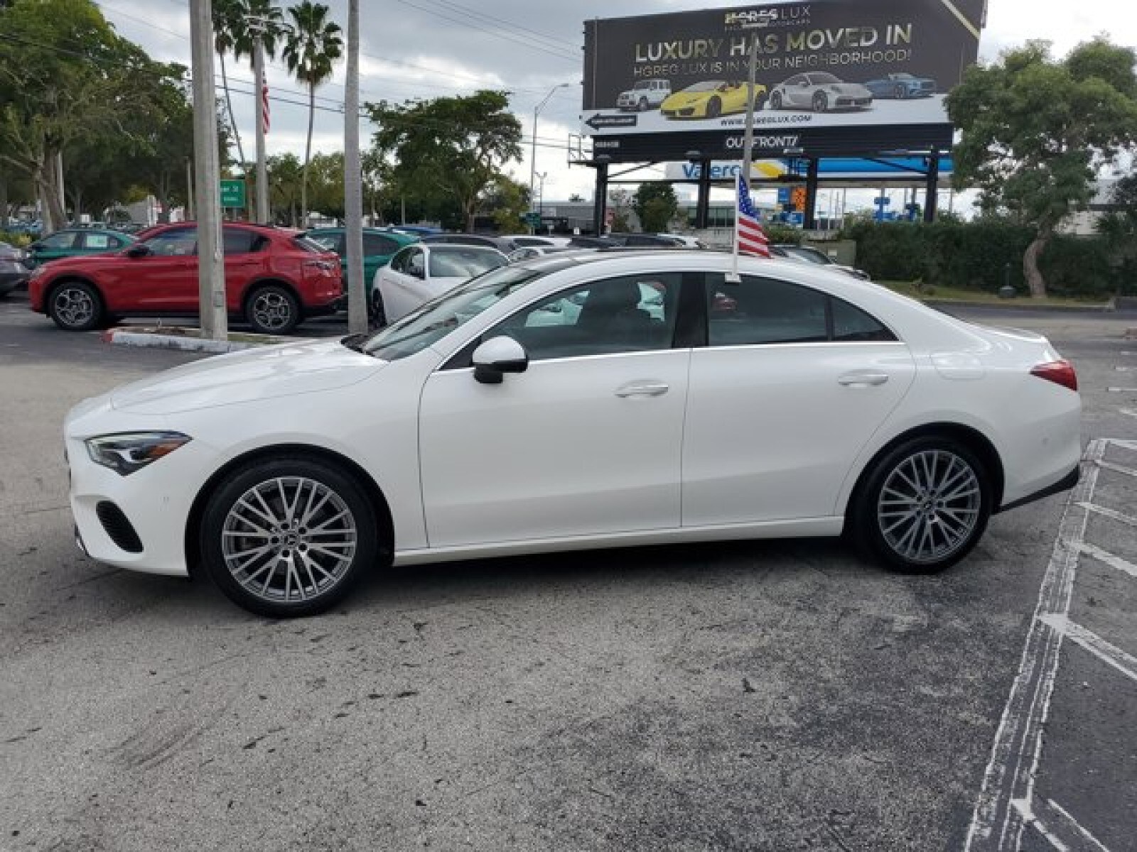 2025 Mercedes Benz CLA 250 photo 4