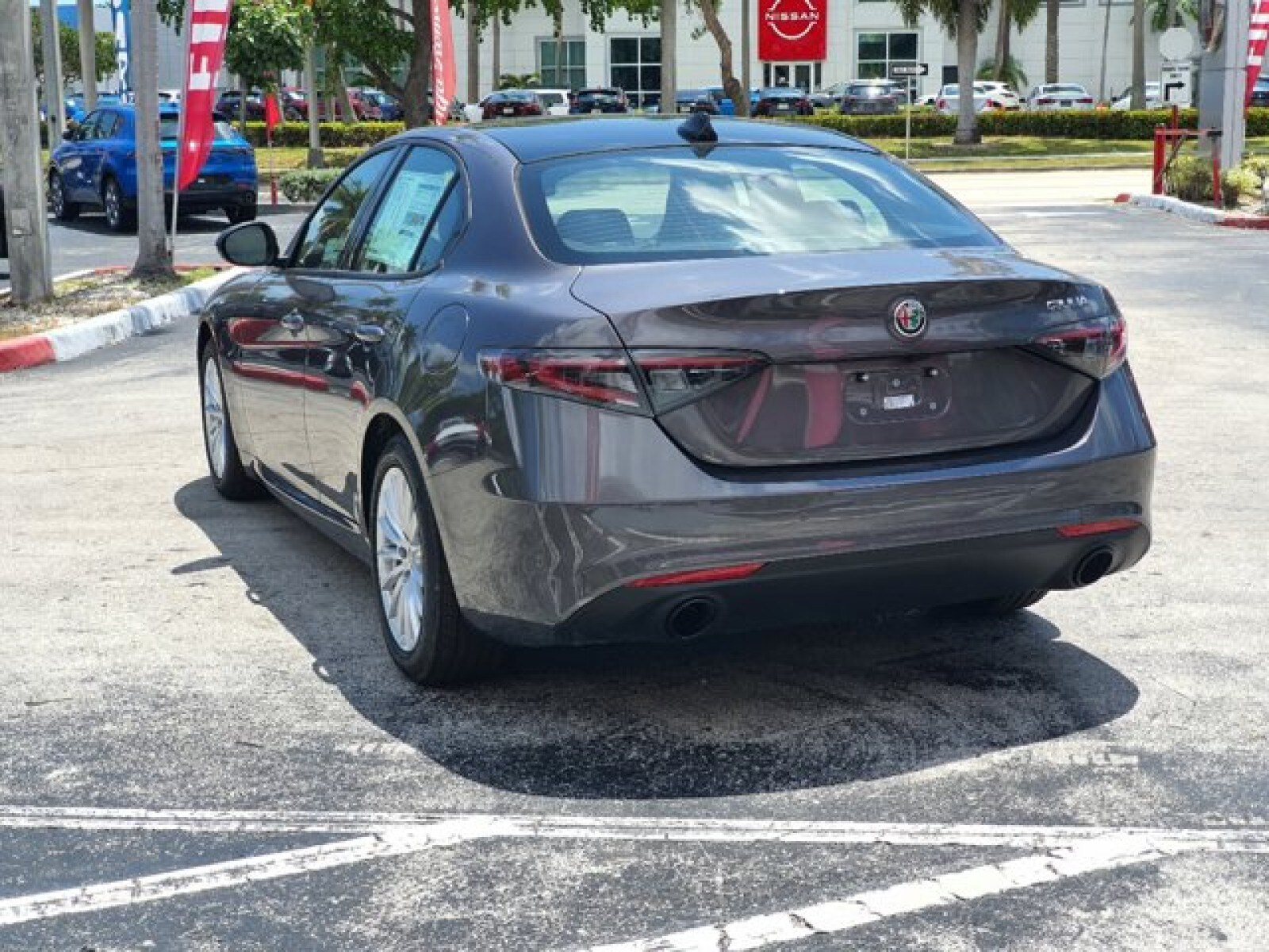 2024 Alfa Romeo Giulia SPRINT photo 4