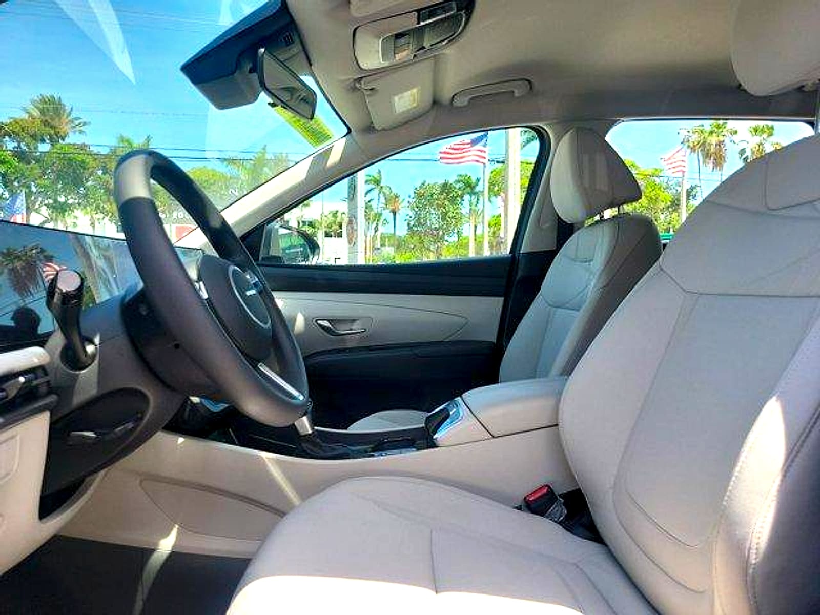 2025 Hyundai Tucson SE - Photo 17
