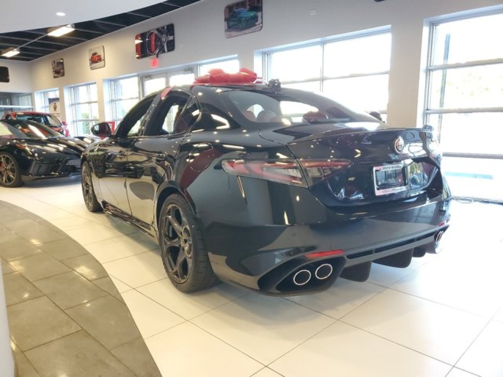 2024 Alfa Romeo Giulia Quadrifoglio photo 3