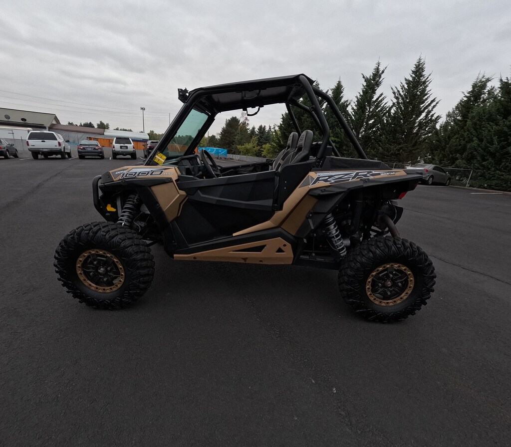 Used 2017 Polaris RZR 1000 For Sale at South Pacific Auto Sales VIN 3NSVDR994HF933217