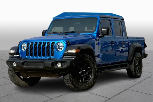 2022 Jeep Gladiator Sport's photo