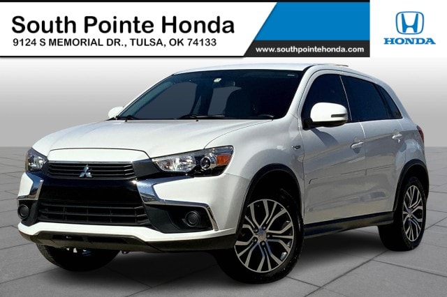 2017 Mitsubishi Outlander Sport ES's photo