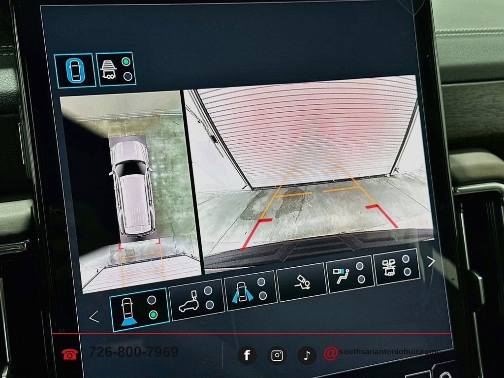 2026 GMC Yukon Denali Ultimate - Photo 15