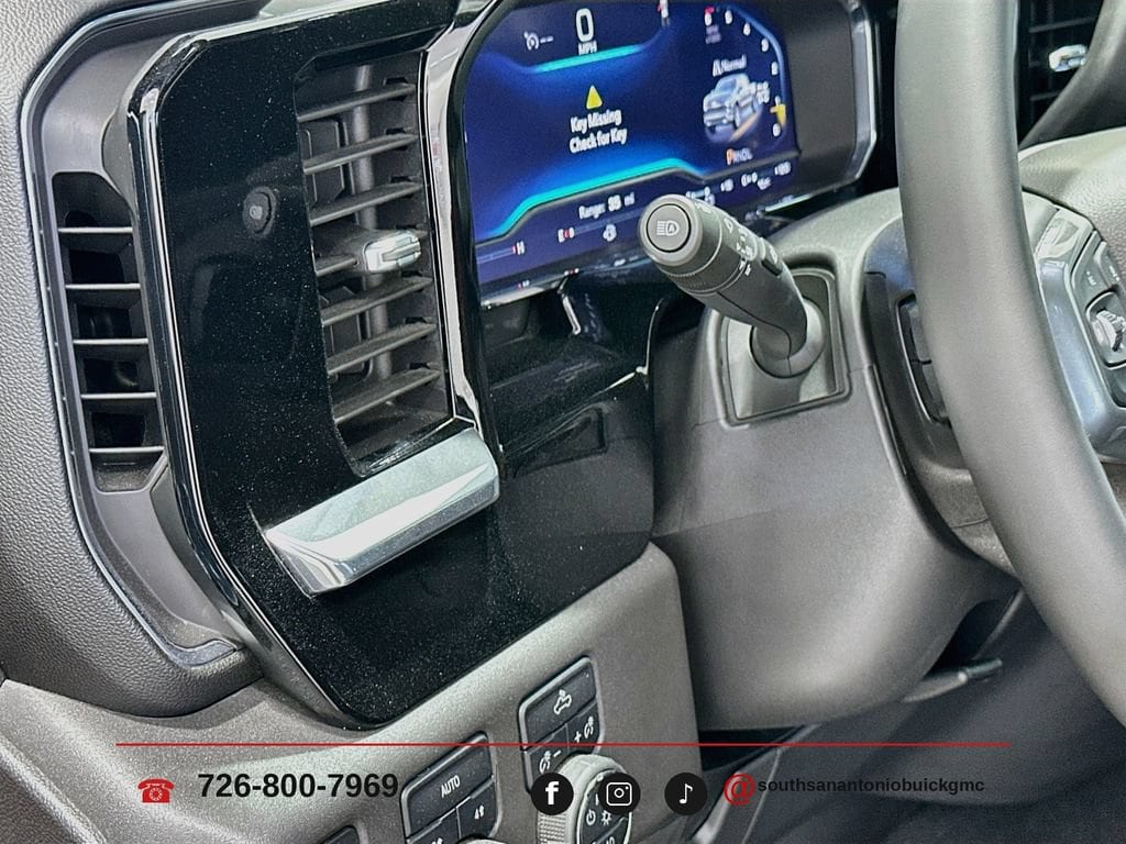 2025 Chevrolet Silverado 1500 RST - Photo 11