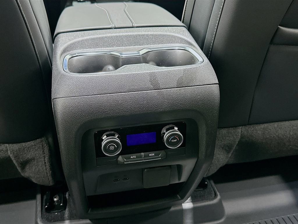 2026 Buick Enclave Sport Touring - Photo 27