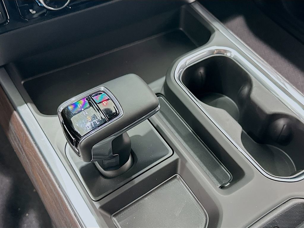 2026 GMC Sierra 1500 SLT - Photo 17