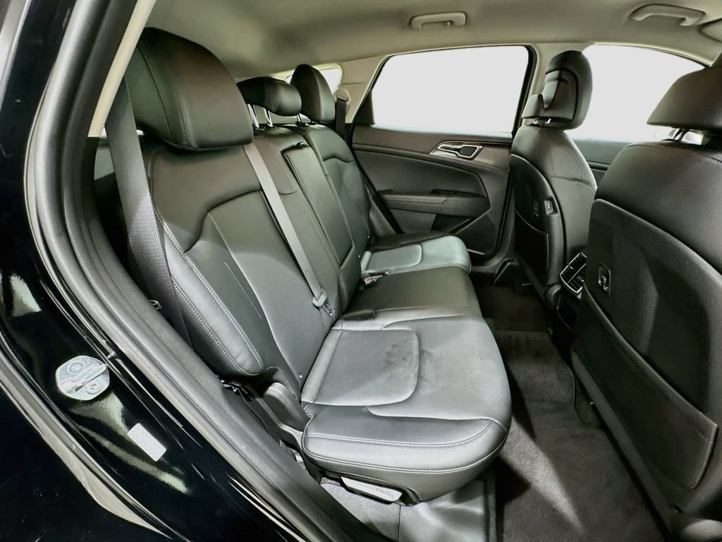 2025 Kia Sportage EX - Photo 27