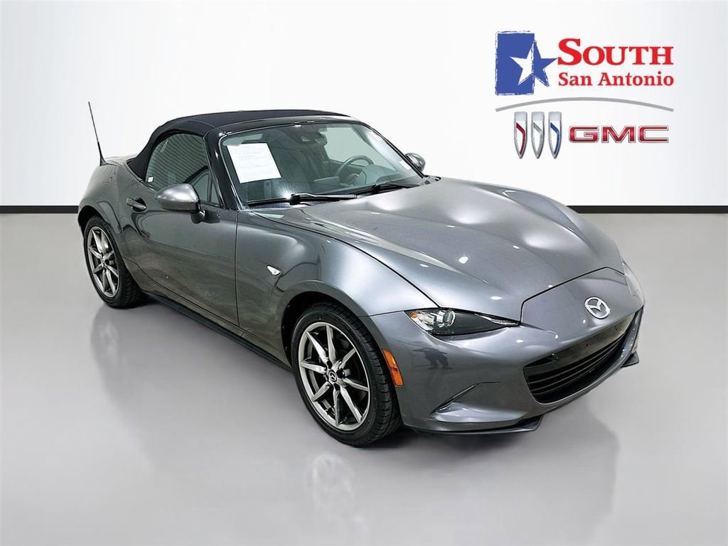 2021 Mazda MX-5 Miata Grand Touring's photo