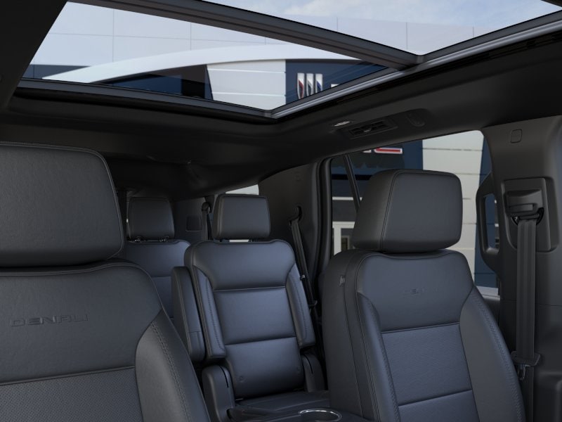 2026 GMC Yukon Denali - Photo 24