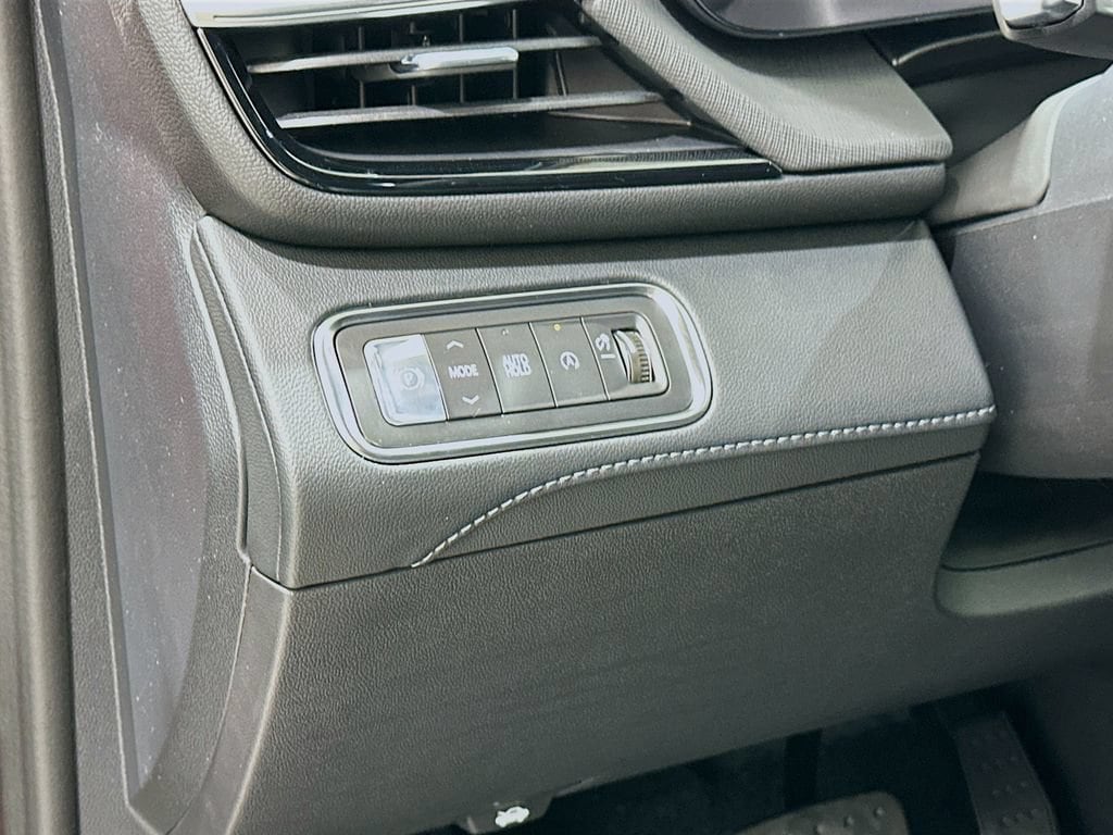 2026 Buick Enclave Sport Touring - Photo 12