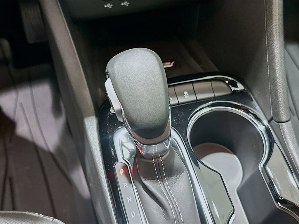 2026 Buick Encore GX Sport Touring - Photo 18