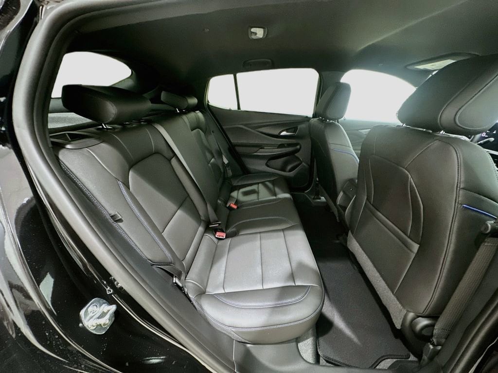 2026 Buick Envista Sport Touring - Photo 27