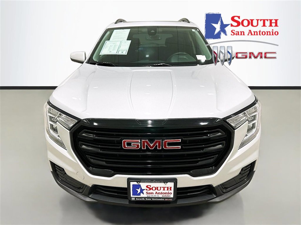2022 GMC Terrain SLE's photo