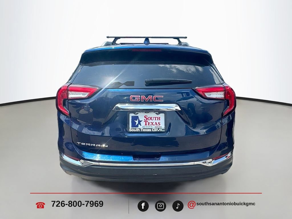 2022 GMC Terrain SLT - Photo 6