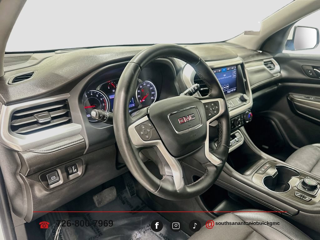 2023 GMC Acadia SLT - Photo 9