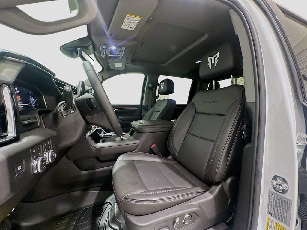 2026 GMC Sierra 2500HD Denali - Photo 22