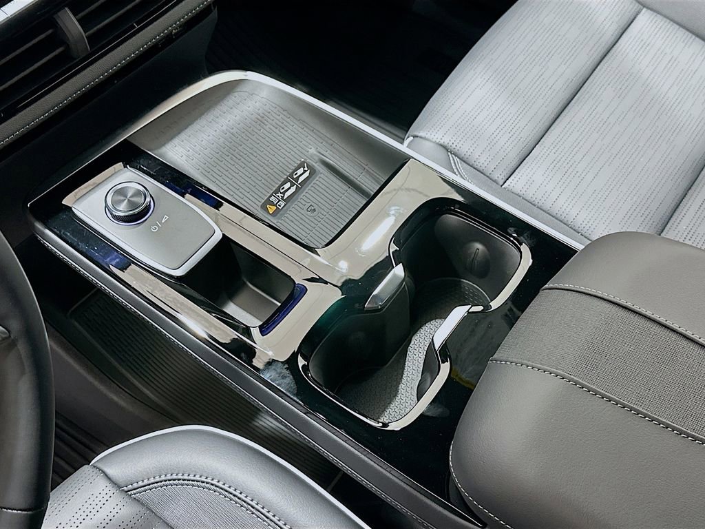 2026 Buick Enclave Sport Touring - Photo 19