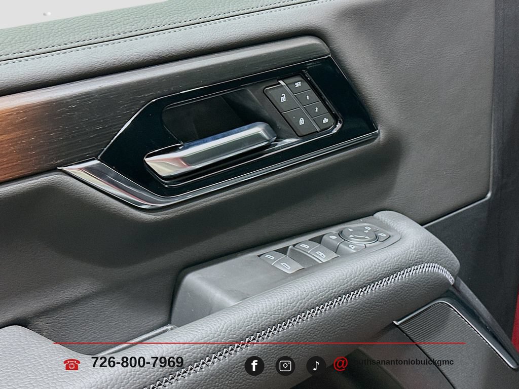 2026 GMC Yukon Denali - Photo 19