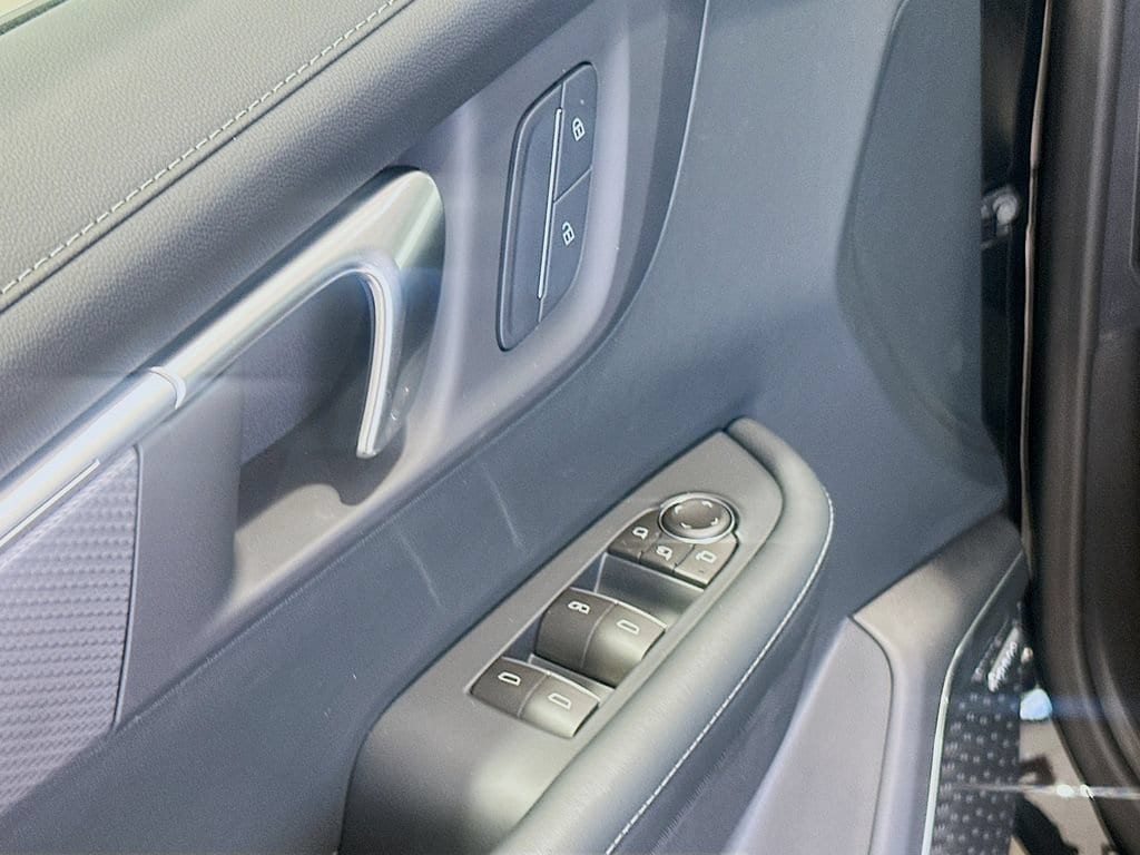 2026 Buick Enclave Sport Touring - Photo 18