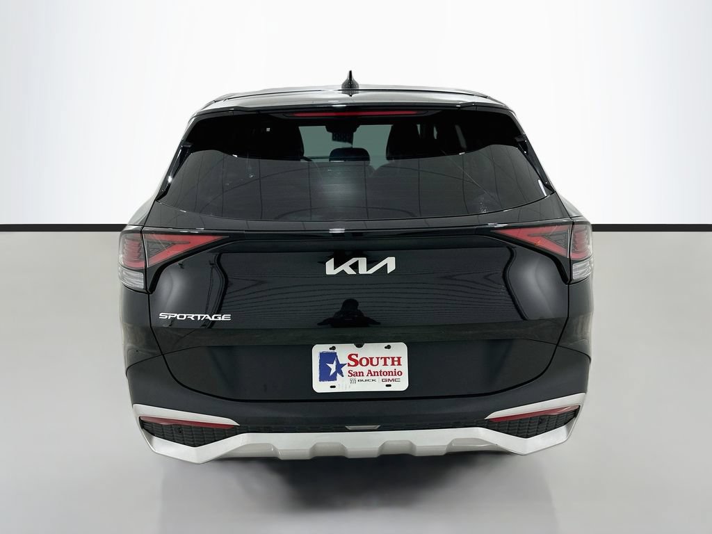 2025 Kia Sportage EX - Photo 6