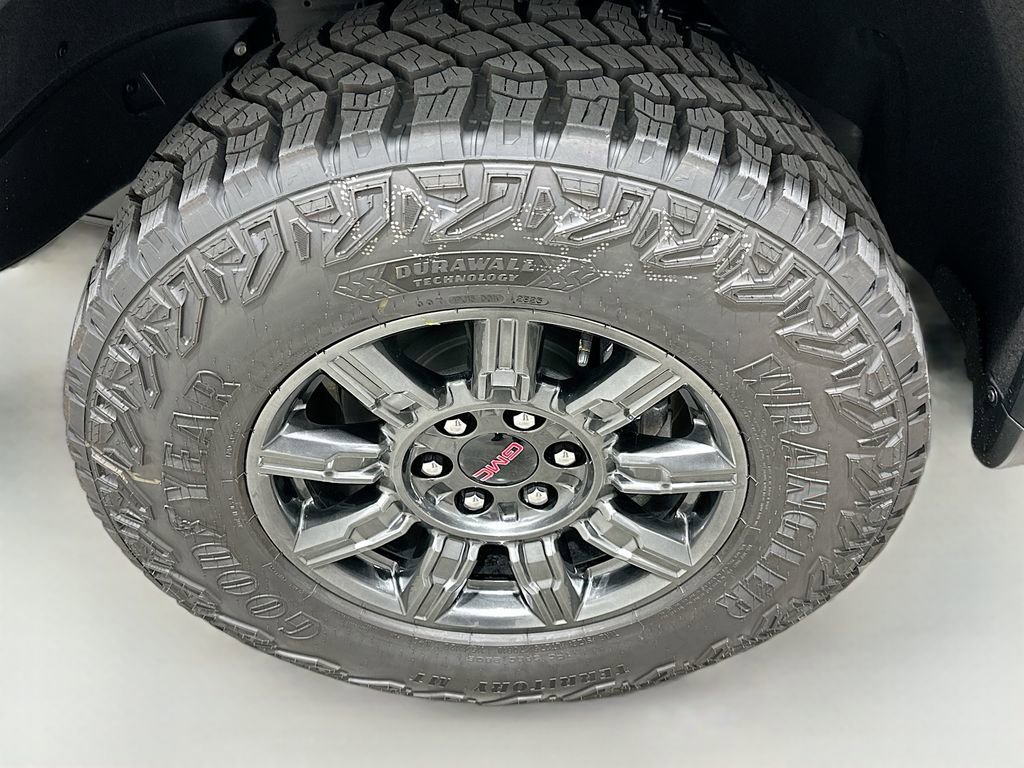 2026 GMC Sierra 1500 AT4X - Photo 33