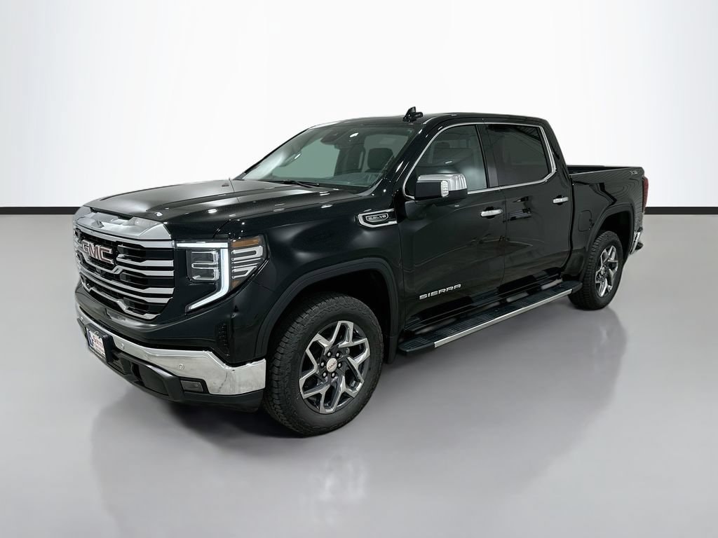 2026 GMC Sierra 1500 SLT - Photo 3