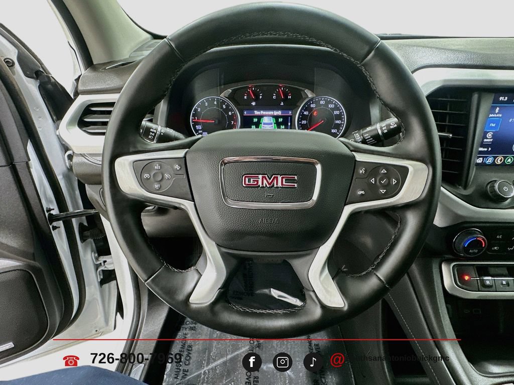 2023 GMC Acadia SLT - Photo 11