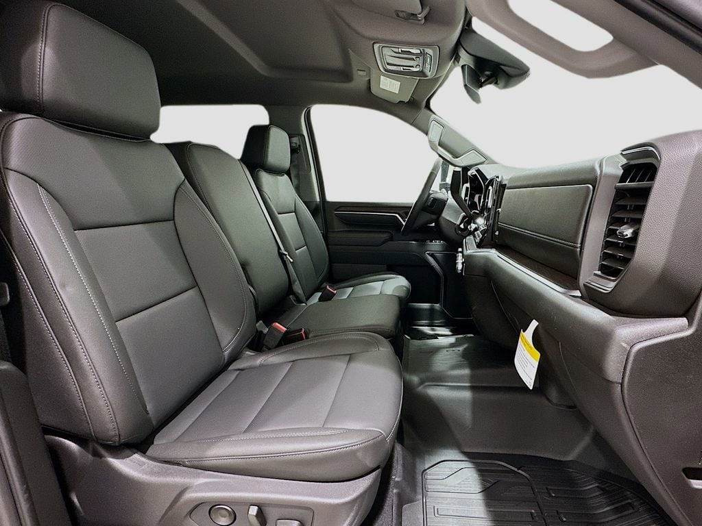 2026 GMC Sierra 3500HD SLT - Photo 31