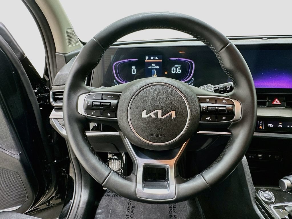 2025 Kia Sportage EX - Photo 11