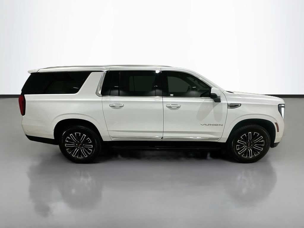 2025 GMC Yukon XL Elevation - Photo 8