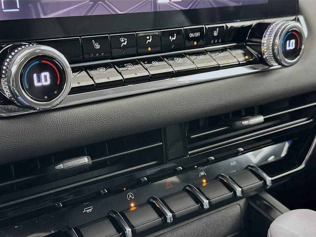 2026 GMC Canyon Elevation - Photo 19