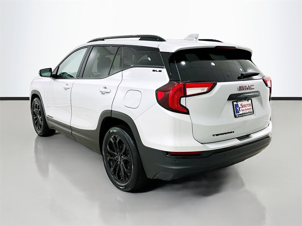 Used 2022 GMC Terrain SLE SUV