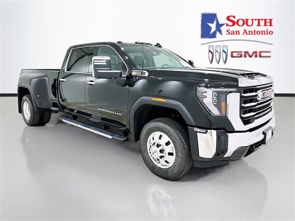 2026 GMC Sierra 3500HD SLT's photo