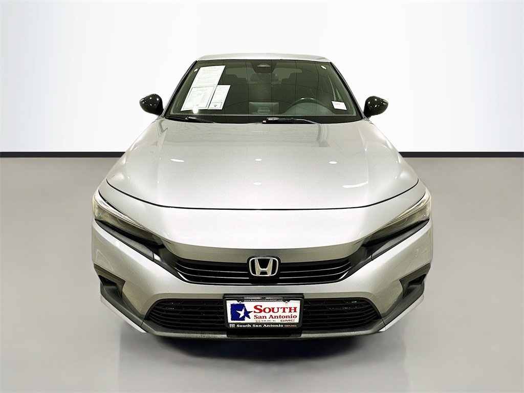 2022 Honda Civic Sport photo 2