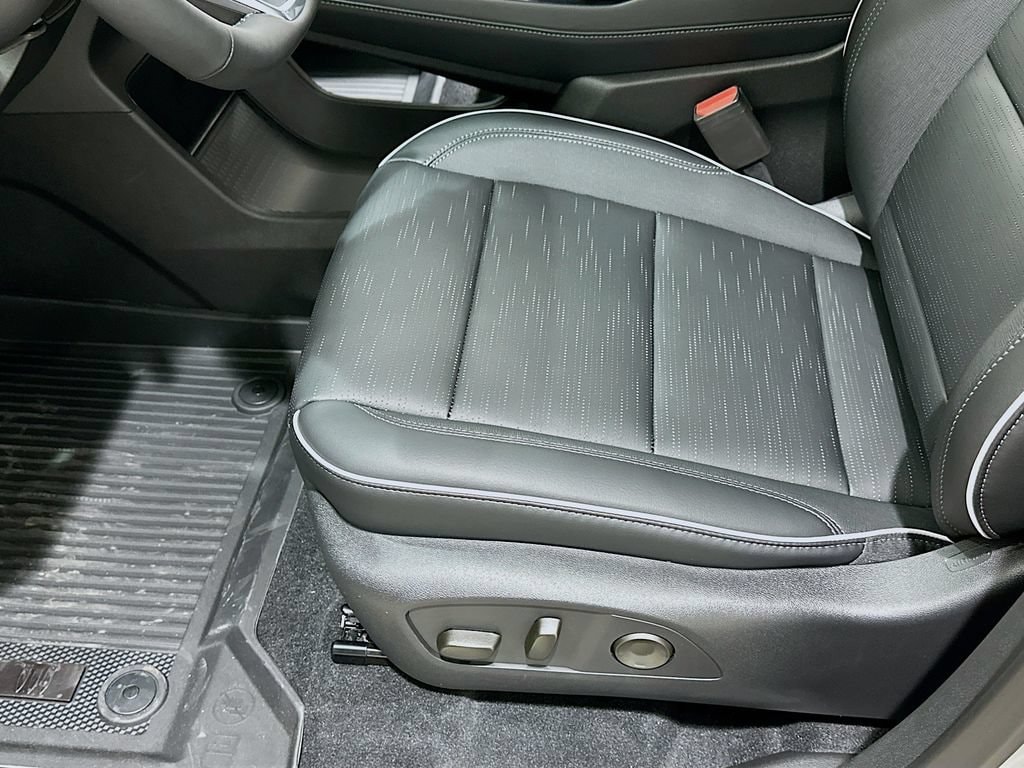 2026 Buick Enclave Sport Touring - Photo 22
