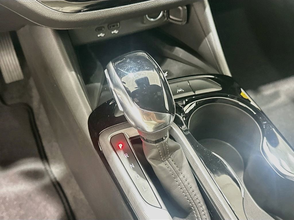 2026 Buick Envista Sport Touring - Photo 16