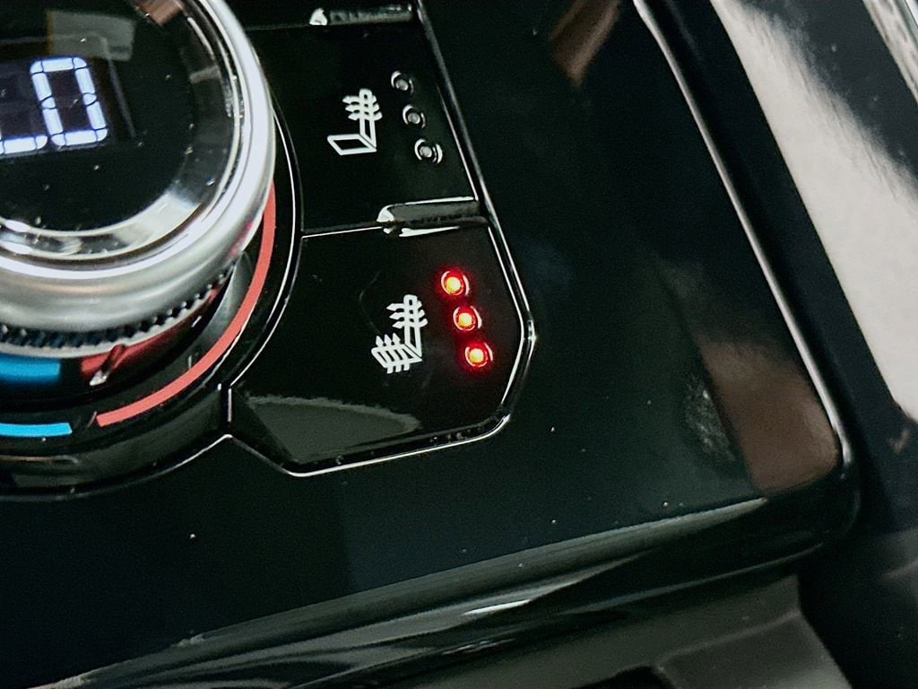 2026 GMC Sierra 1500 AT4X - Photo 21