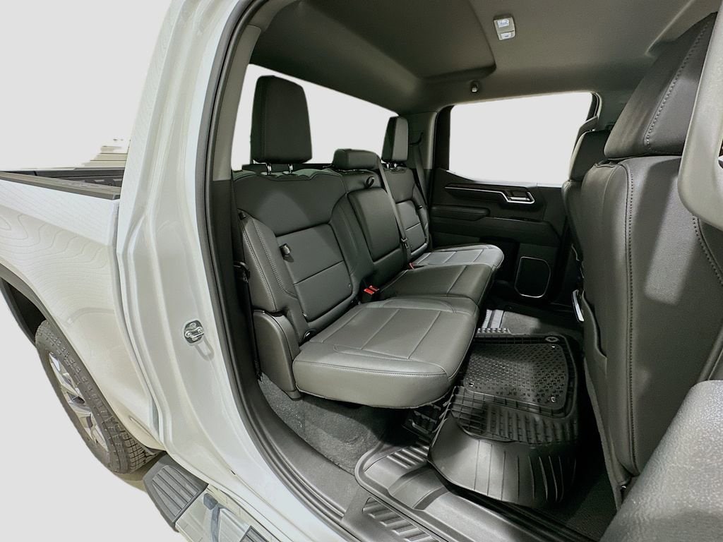 2026 GMC Sierra 1500 SLT - Photo 28