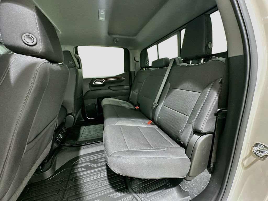 2026 GMC Sierra 1500 SLE - Photo 24