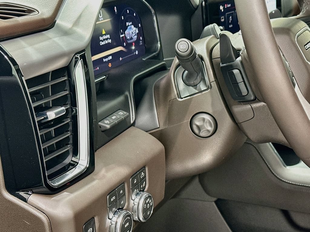 2026 GMC Sierra 1500 Denali - Photo 10