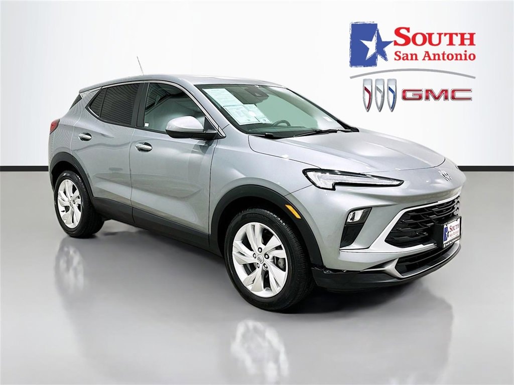 2024 Buick Encore GX Preferred's photo