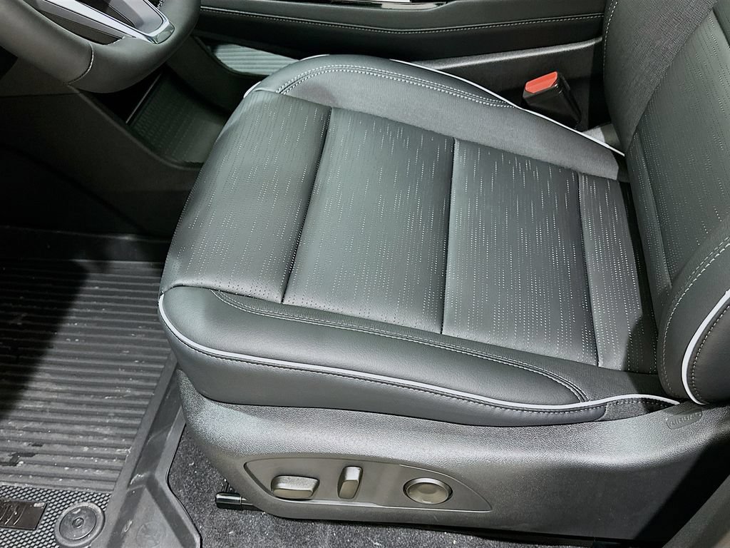 2026 Buick Enclave Sport Touring - Photo 21