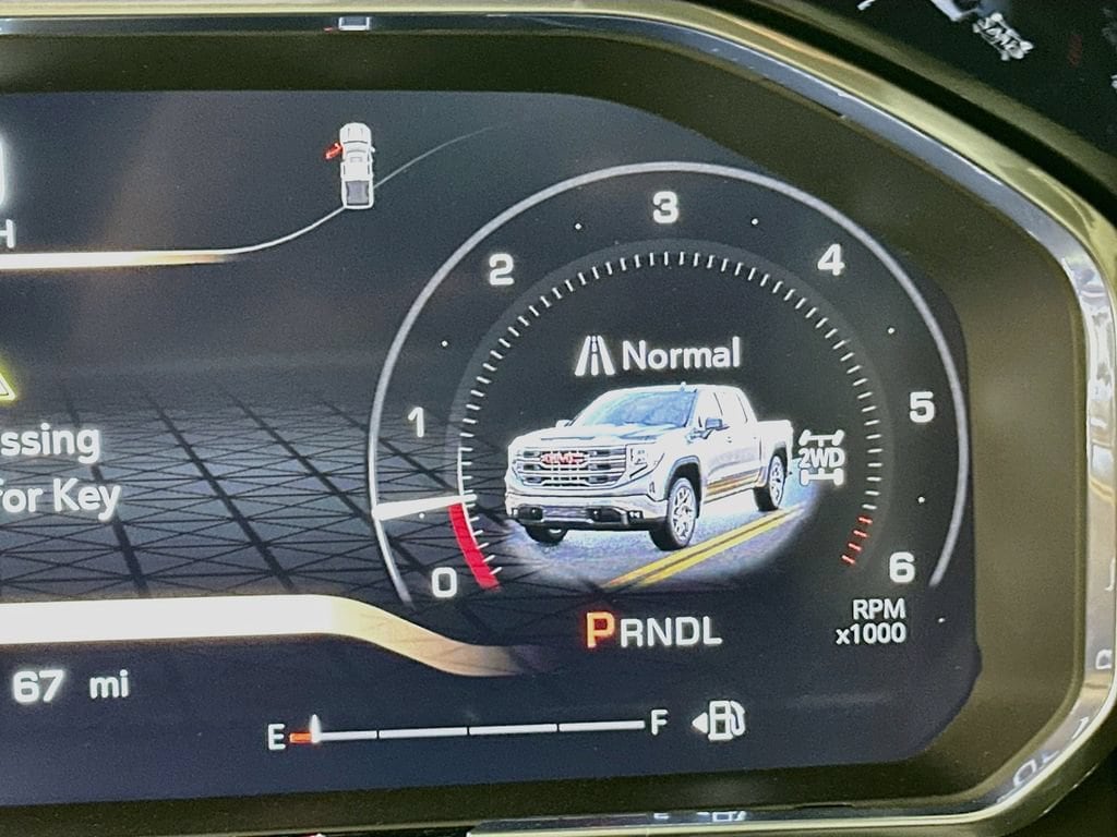 2026 GMC Sierra 1500 SLT - Photo 17