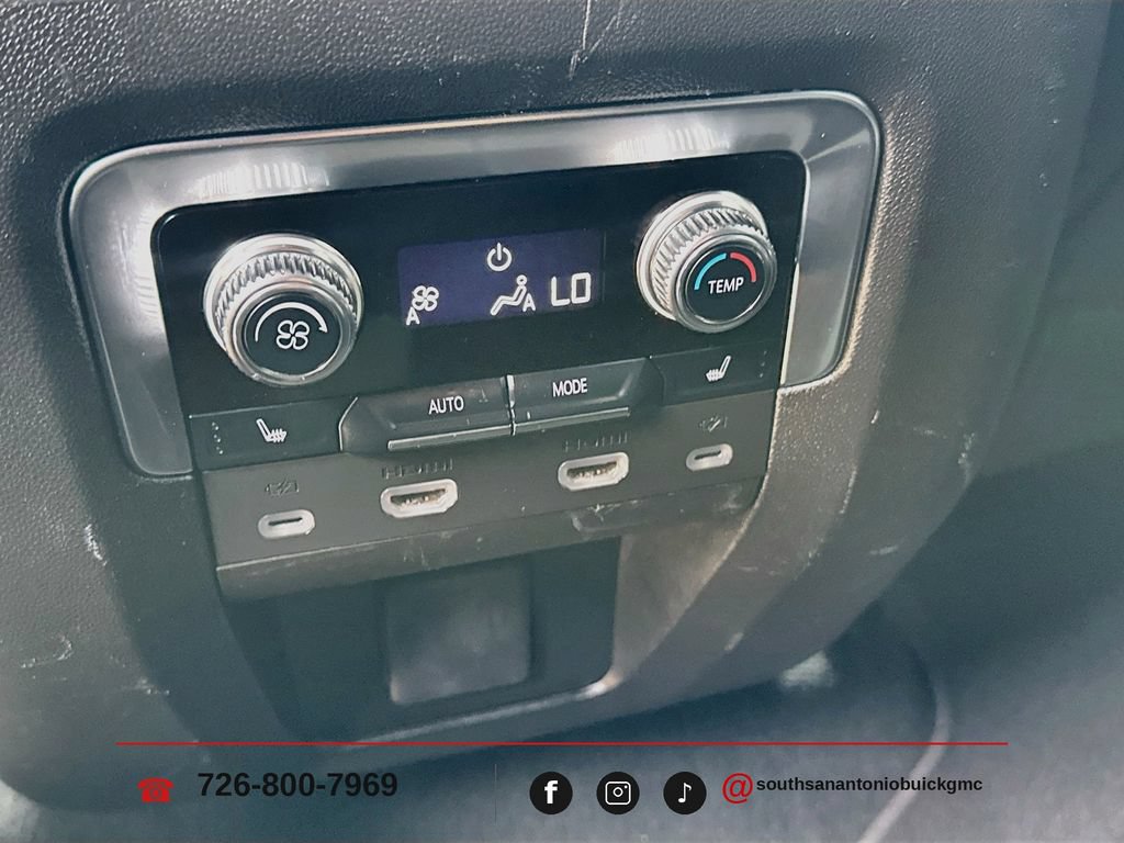 2024 GMC Yukon SLT - Photo 28