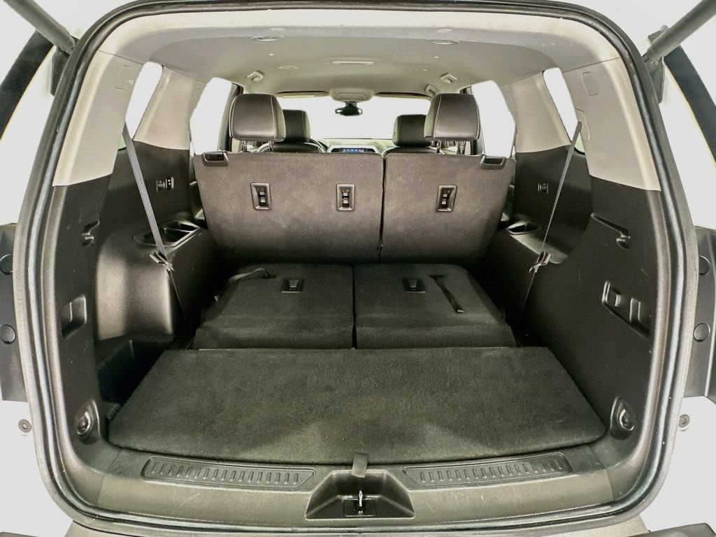 2023 GMC Acadia SLT - Photo 25