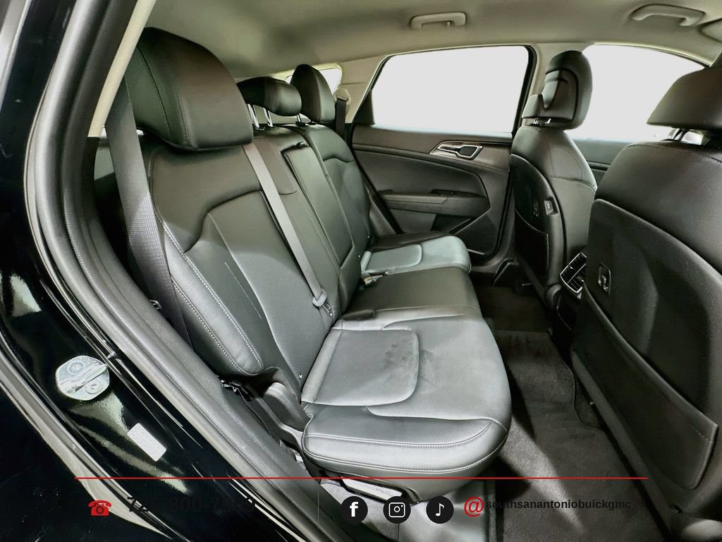 2025 Kia Sportage EX - Photo 26