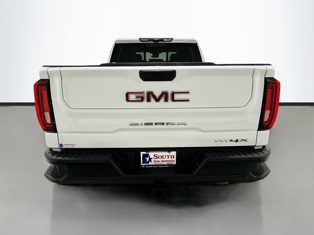 2026 GMC Sierra 1500 AT4X - Photo 6